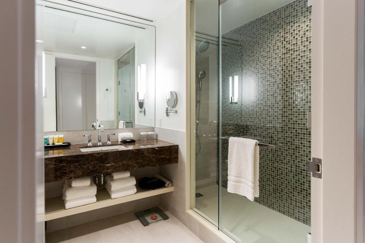 Sutton Place Hotel Торонто Екстер'єр фото