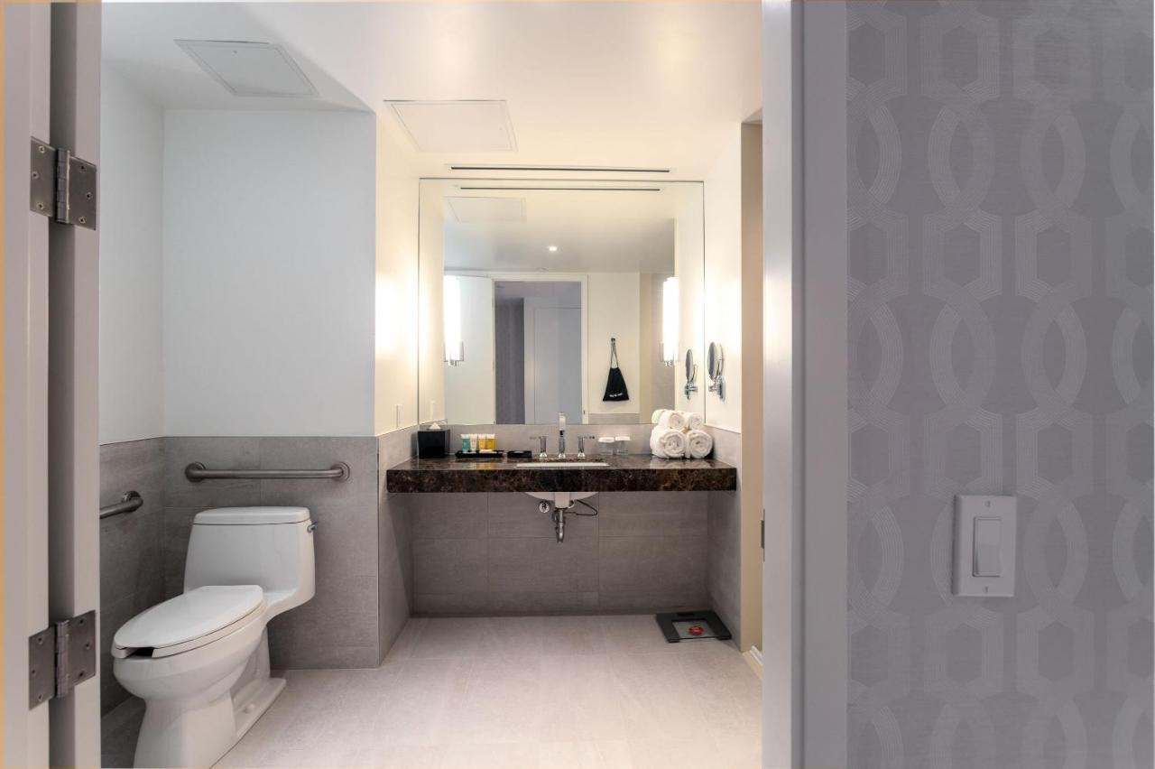 Sutton Place Hotel Торонто Екстер'єр фото